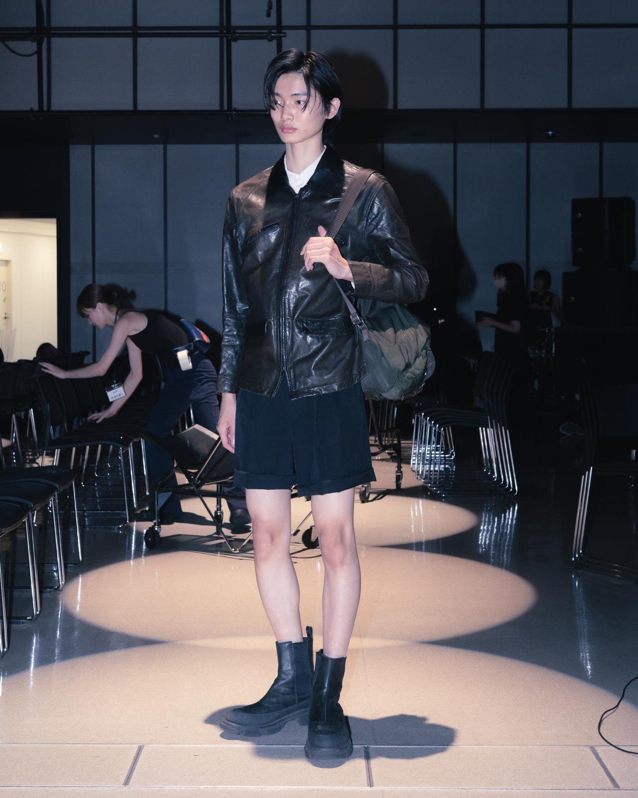 岡 武瑳志さん - エンポリオ アルマーニ(EMPORIO ARMANI)、オーラリー(AURALEE)｜渋谷ストリートスナップ - 写真2