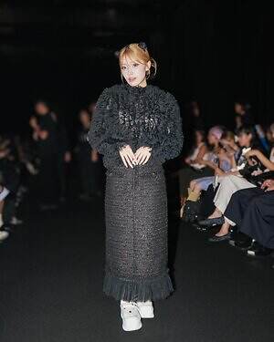 かきぶち もものさん - ミキオサカベ(MIKIO SAKABE)｜渋谷ストリートスナップ - 写真1