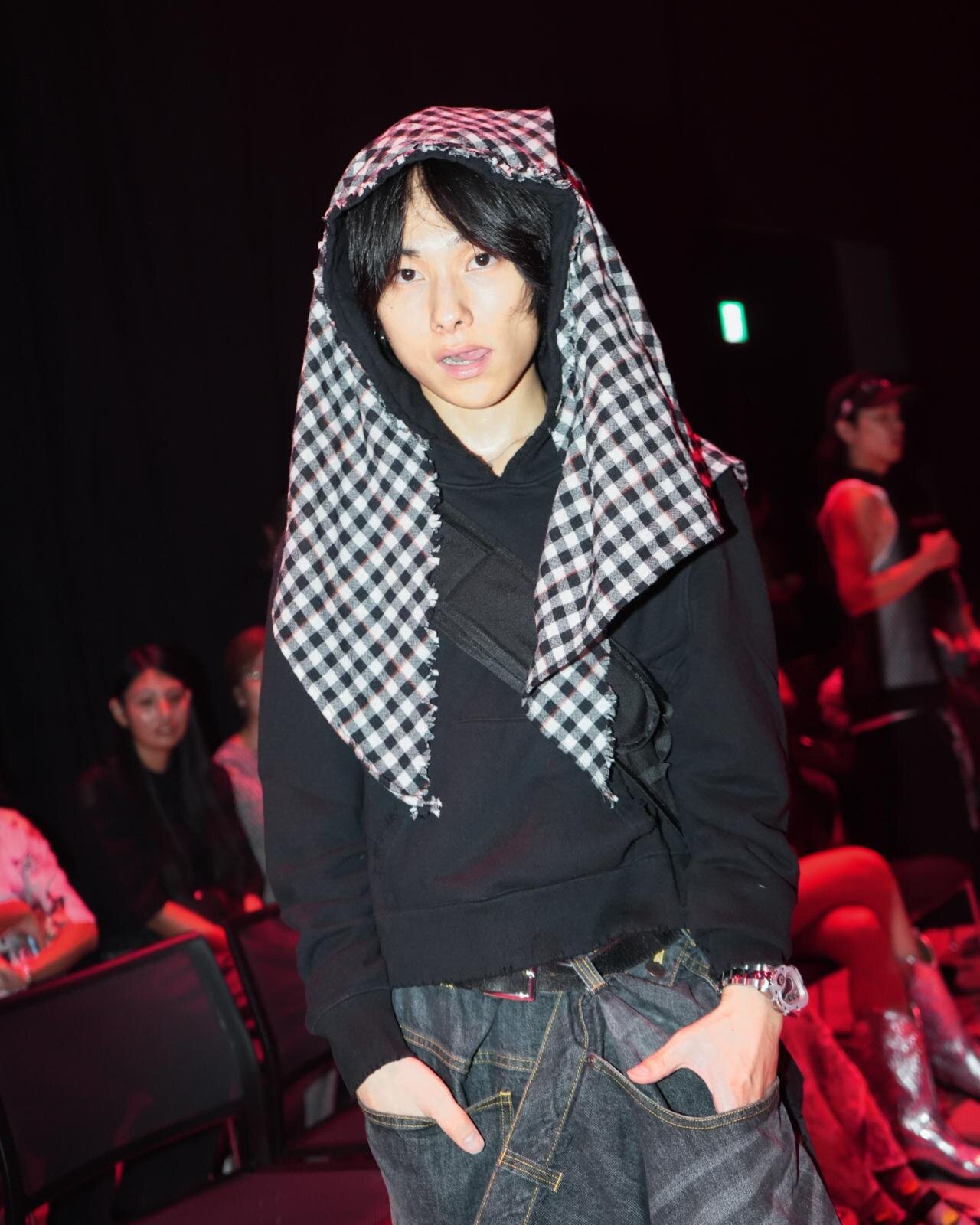 清家 碧羽さん - オリミ(ORIMI)、ナイキ(NIKE)｜渋谷ストリートスナップ - 写真9