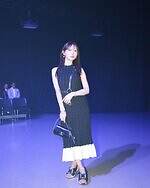 菅野 結以さん - セリーヌ(CELINE)、ミュウミュウ(MIU MIU)｜渋谷ストリートスナップ1