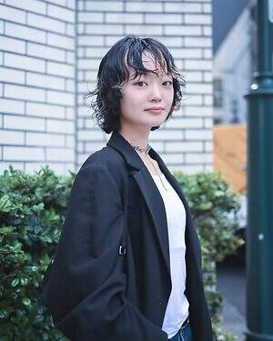 浅井 梨沙さん - エイチ＆エム(H&M)、リーバイス(Levi's)｜渋谷ストリートスナップ - 写真8