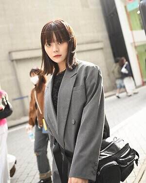 木村 なつみさん - アダム エ ロペ(ADAM ET ROPÉ)、ナイキ(NIKE)｜渋谷ストリートスナップ - 写真2