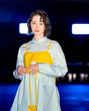 玉城 ティナさん - エンフォルド(ENFÖLD)｜新宿ストリートスナップ - 写真5