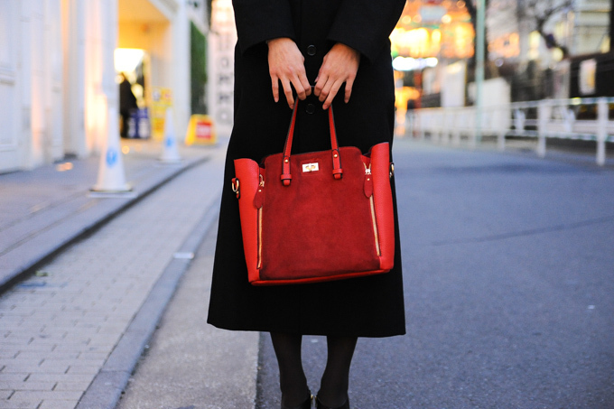 吉岡 仁美さん - コム デ ギャルソン(COMME des GARÇONS)、アルカリ(alcali)｜原宿ストリートスナップ - 写真9