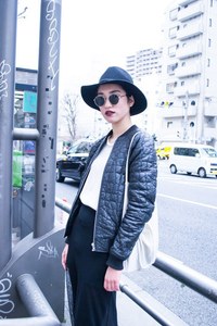 小田 貴子さん - トップショップ(TOPSHOP)、エイチ＆エム(H&M)｜渋谷ストリートスナップ - 写真1