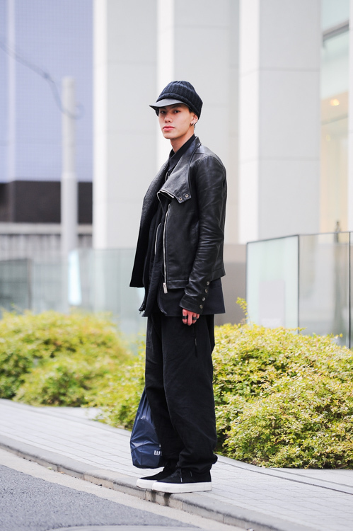 ウィル リーさん - リック・オウエンス(Rick Owens)、ドリス ヴァン ノッテン(DRIES VAN NOTEN)｜青山・表参道ストリートスナップ - 写真1