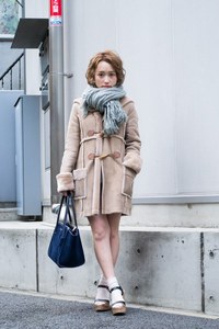 山本 麻美さん - スナイデル(SNIDEL)、シェル(cher)｜原宿ストリートスナップ - 写真1