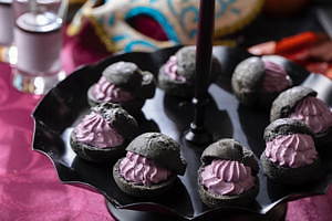 “妖艶な紳士淑女のティーパーティー”をイメージ、ヒルトン東京お台場のハロウィンデザートビュッフェ|写真7